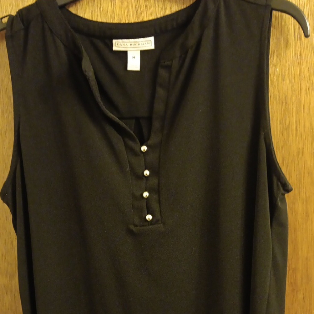 Black Sleeveless Top